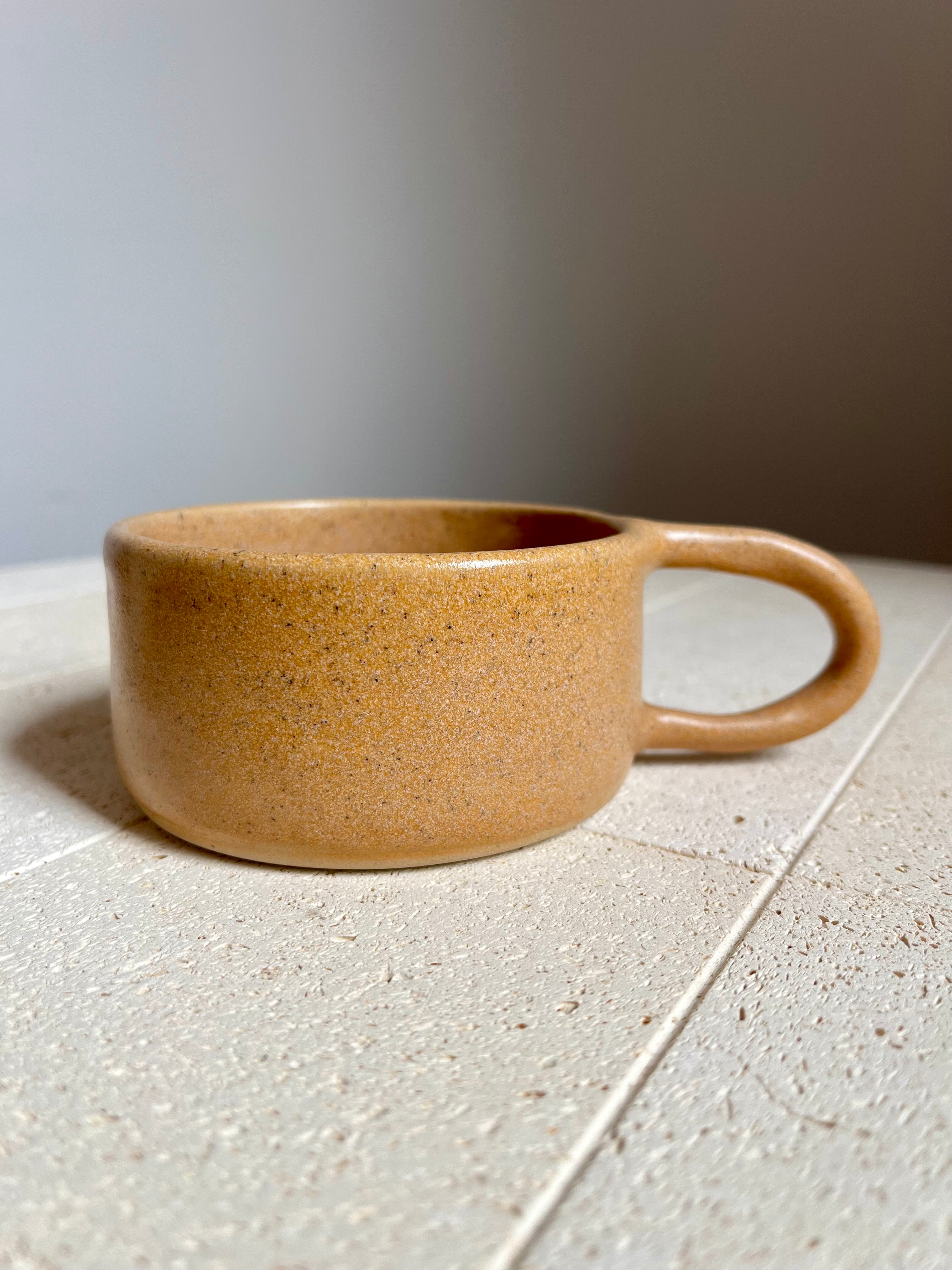 Tasse ocker
