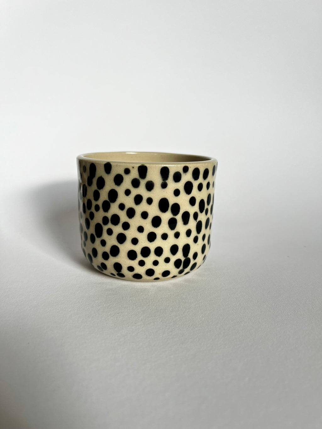 Becher dots
