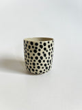 Becher dots