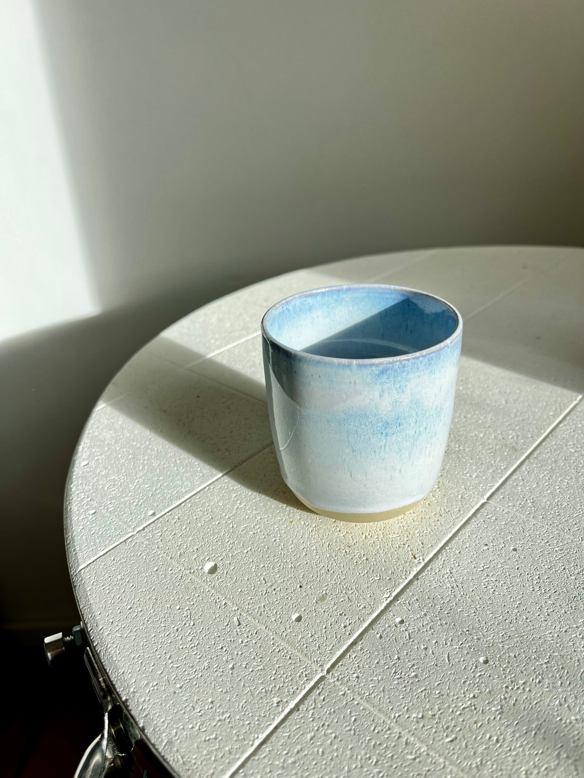 Becher blue