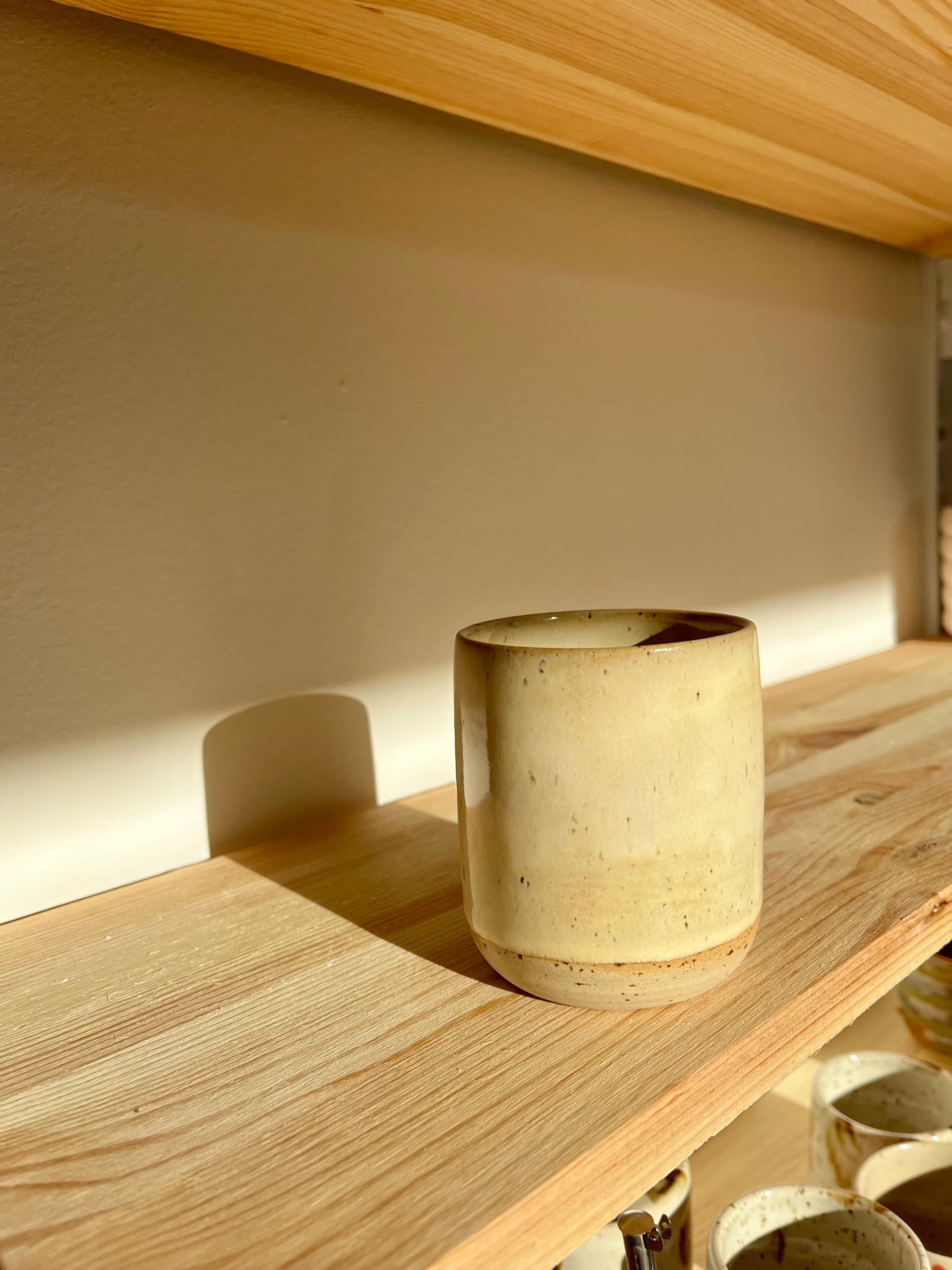 Becher butter