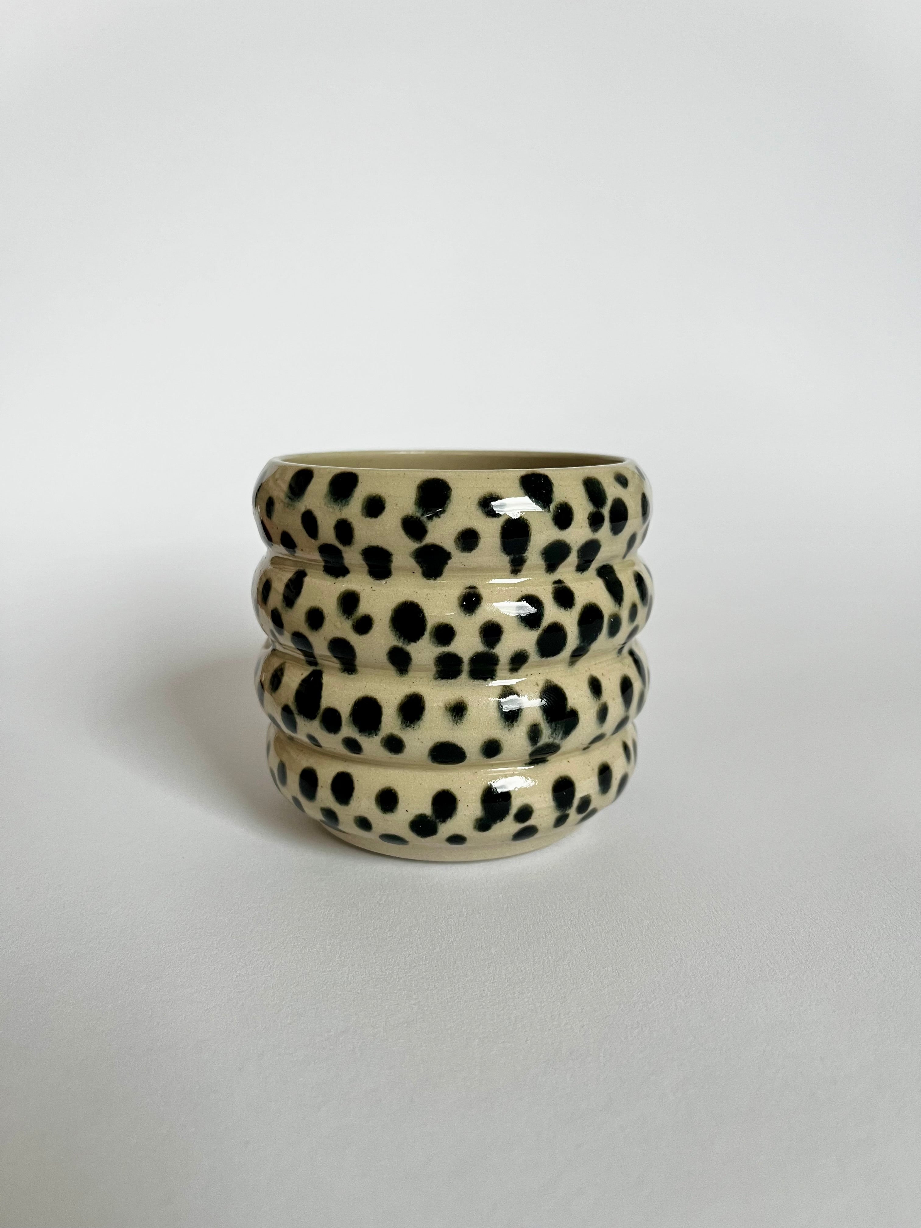Bubble Becher dots