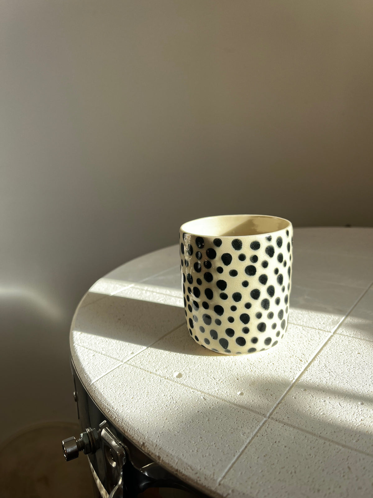Becher dots