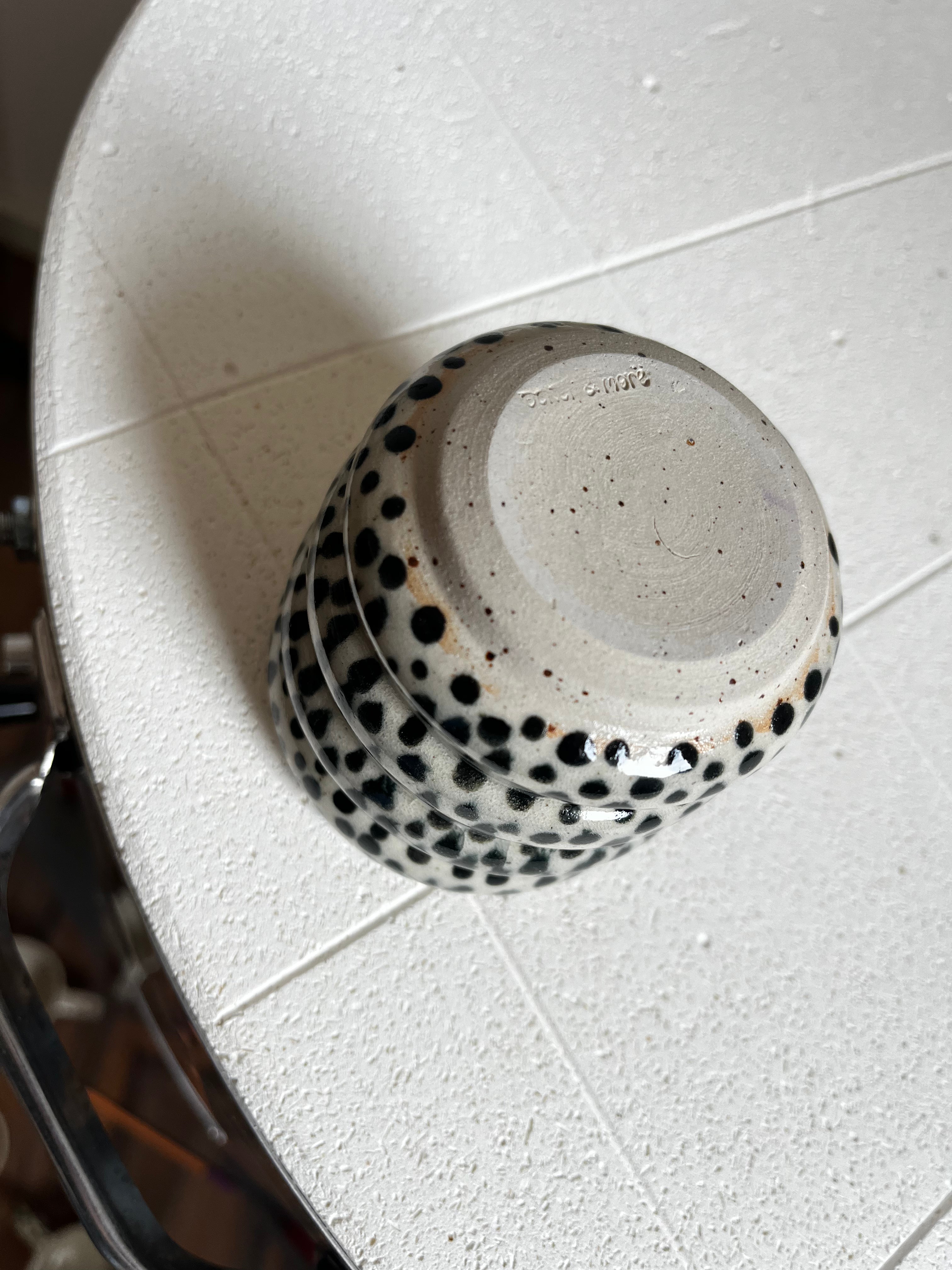 Bubble Becher dots